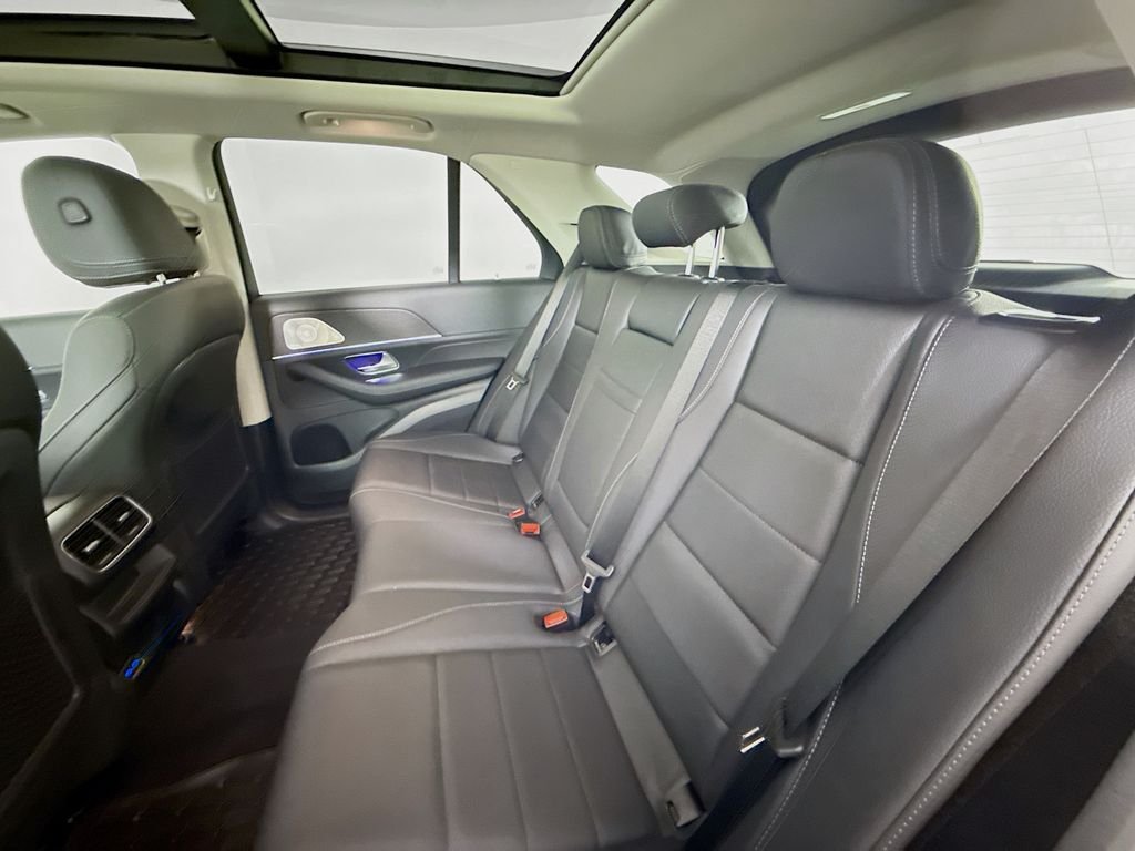 Used 2026 Black Mercedes-Benz GLE 450 image 26