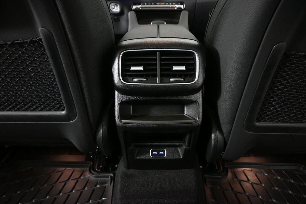 Certified Used 2025 Polar White Mercedes-Benz GLE 350 image 18