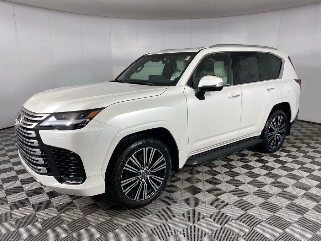 Used 2025 Eminent White Pearl Lexus LX 700h Luxury image 73