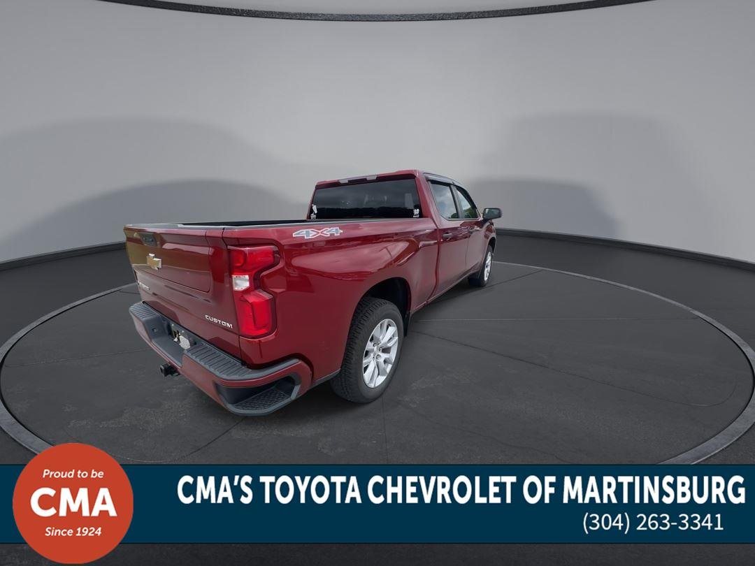 Used 2022 Cherry Red Tintcoat Chevrolet Custom image 8