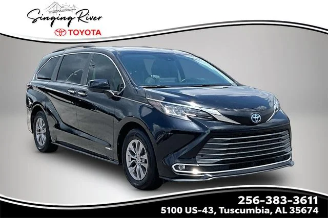 2021 Toyota Sienna XLE for sale in Smyrna, GA