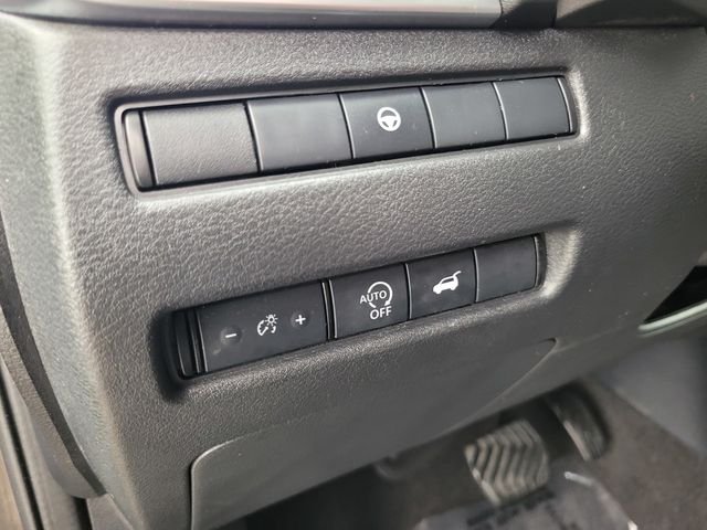 Used 2025 Black Nissan SV image 19