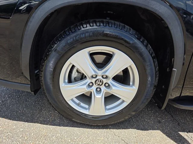 Certified Used 2021 Midnight Black Metallic Toyota LE image 24