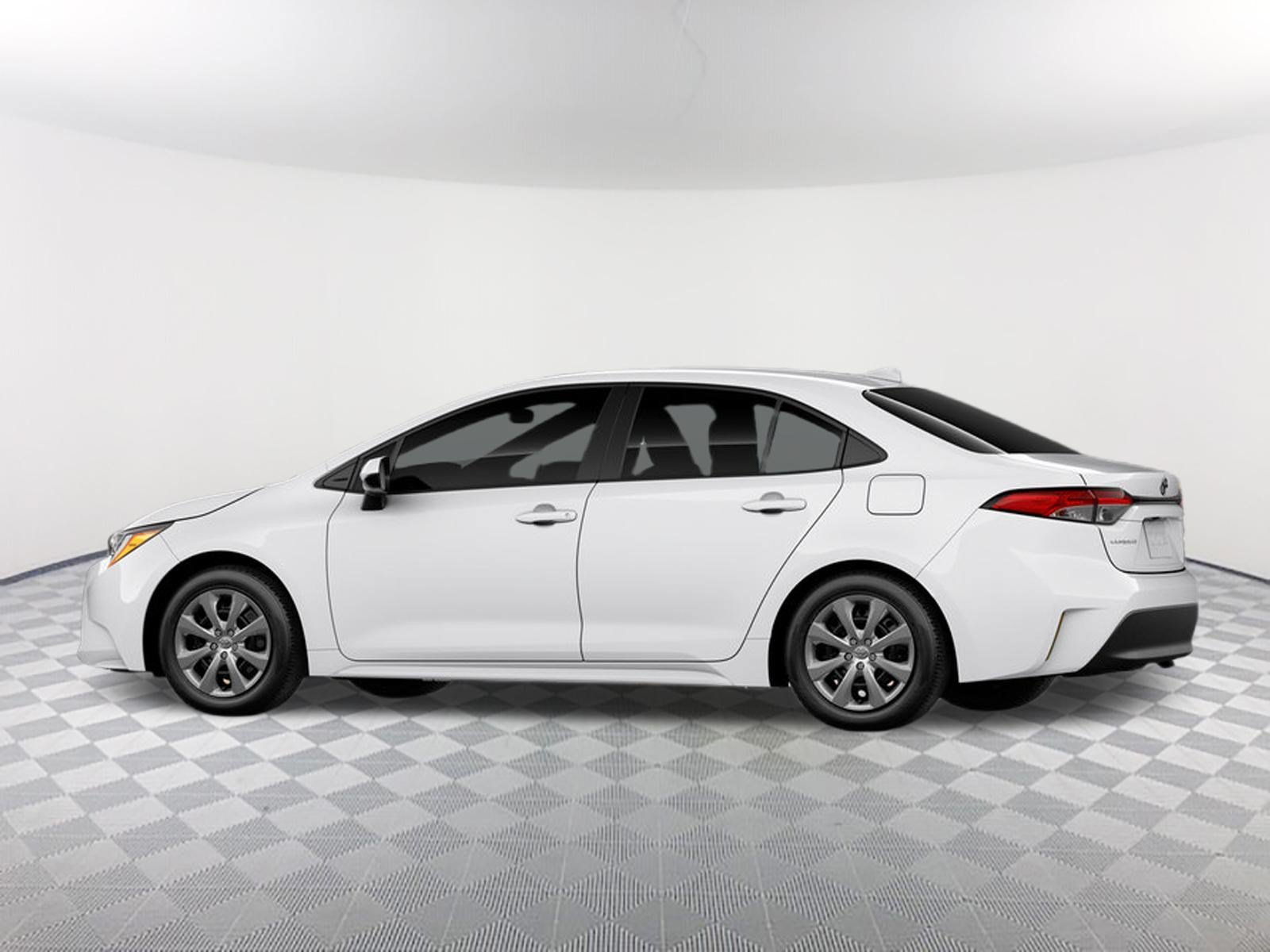 New 2026 Ice Cap Toyota LE image 5