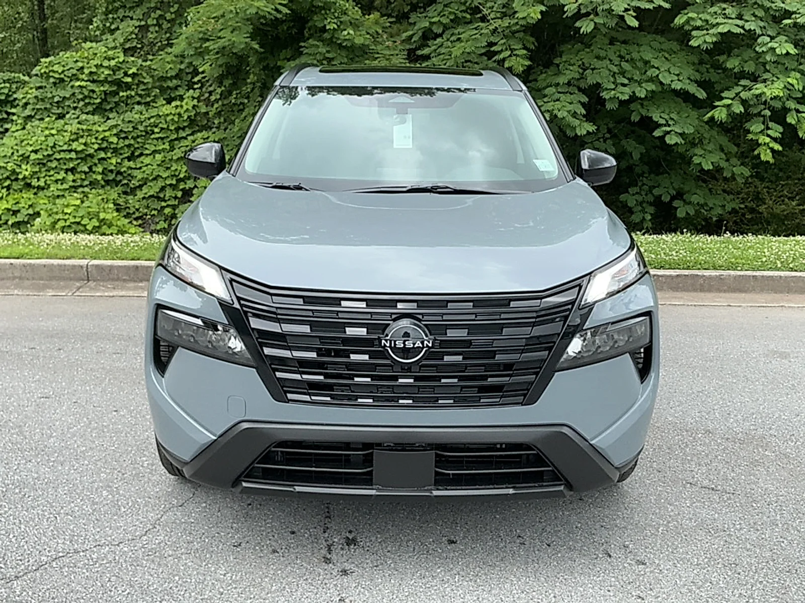 New 2026 Boulder Gray Pearl Nissan Dark Armor image 17