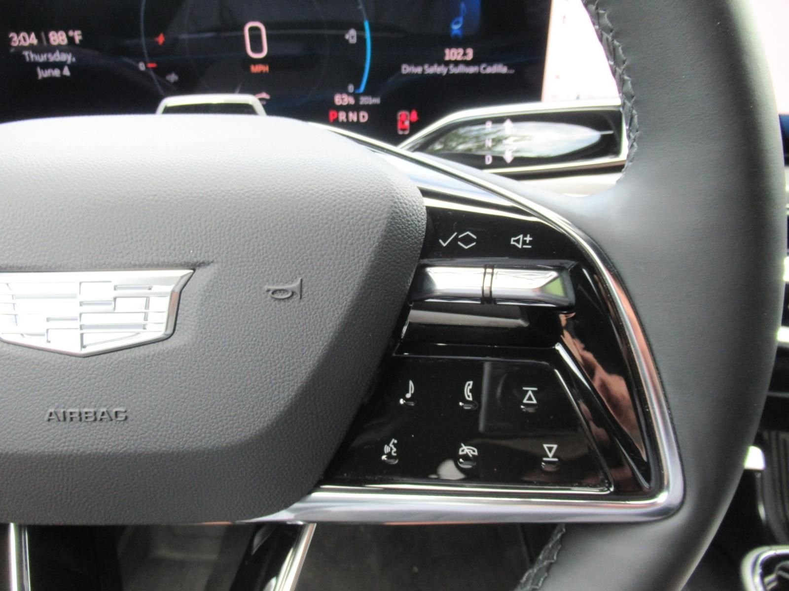 Used 2025 Red Cadillac Luxury image 26