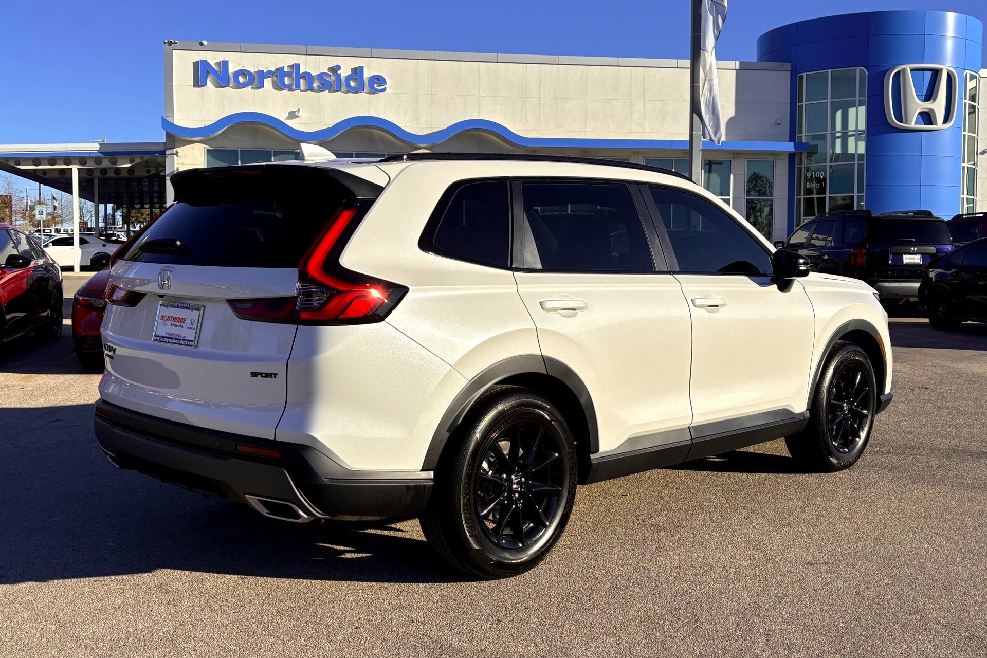 Used 2026 Platinum Honda Sport-L image 4