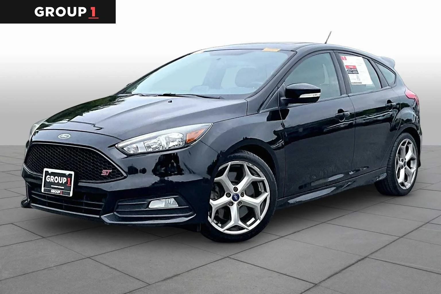 Pre-Owned 2016 Ford Focus ST