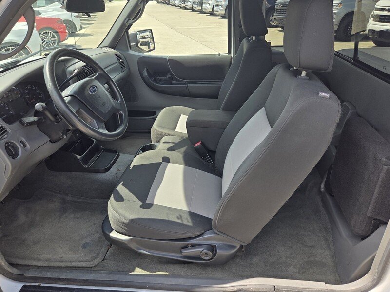 Used 2011 Oxford White FORD 4WD 4DR SUPERCAB 126" XLT image 13