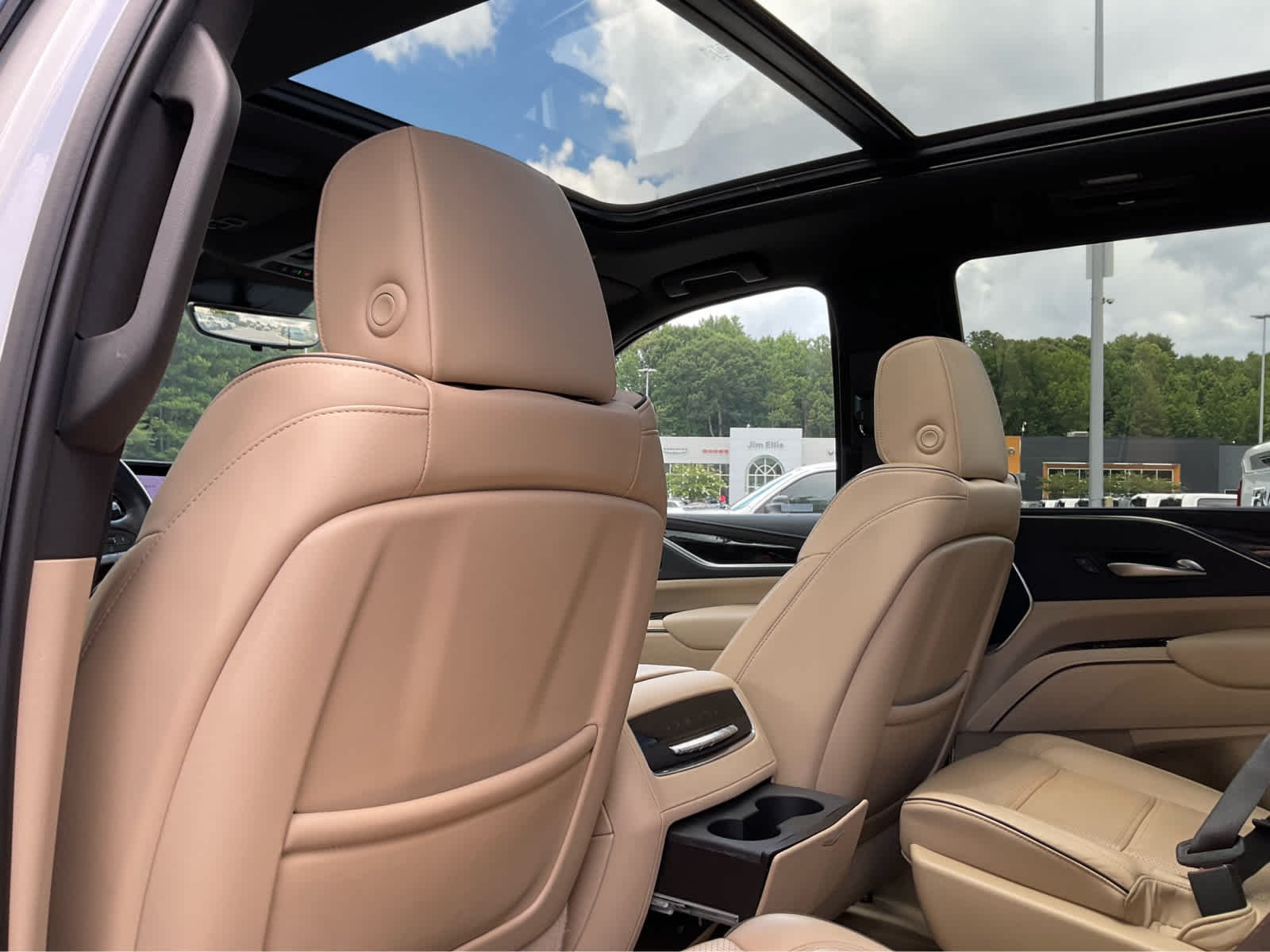 Used 2023 Crystal White Tricoat Cadillac 4WD Premium Luxury image 23
