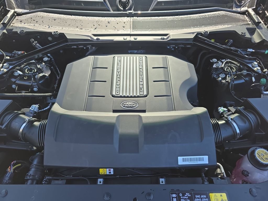 New 2026 Carpathian Grey LAND ROVER V8 image 31