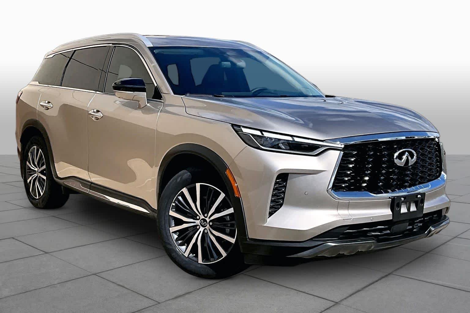 Used 2023 Warm Titanium INFINITI SENSORY image 3