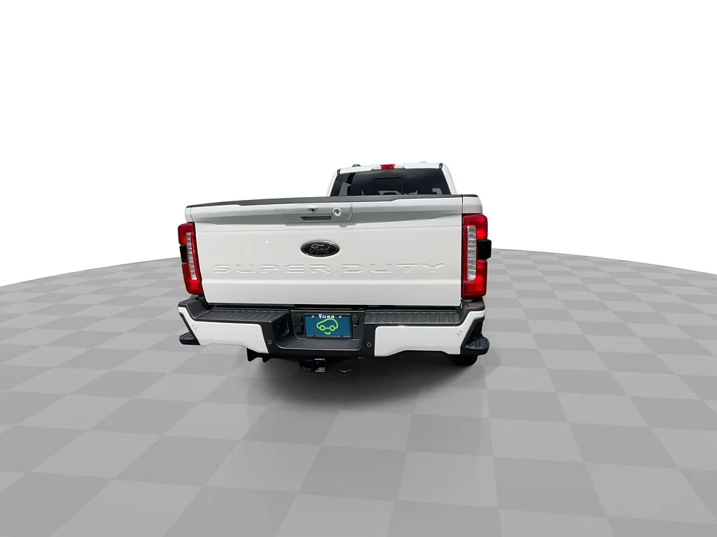 Used 2024 WHITE Ford Lariat image 9