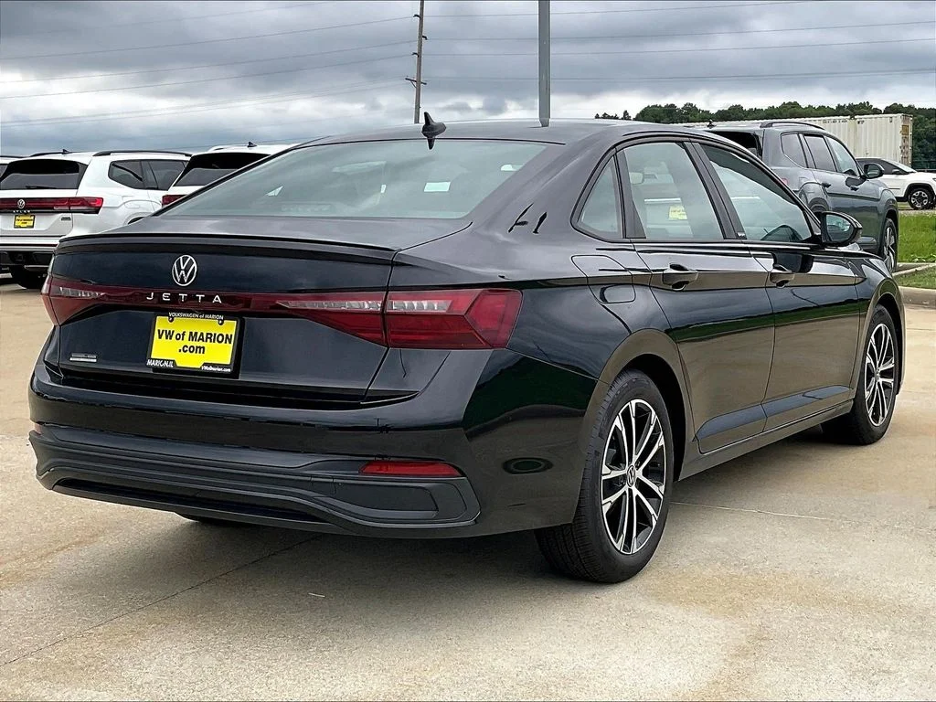 New 2026 Black Volkswagen 1.5T Sport image 3