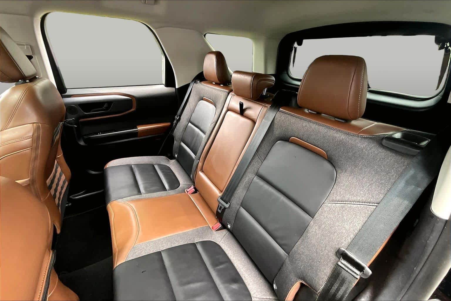 Used 2022 Shadow Black Ford Outer Banks image 20