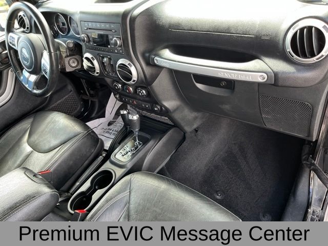 Used 2015 Black Jeep Unlimited Rubicon image 25