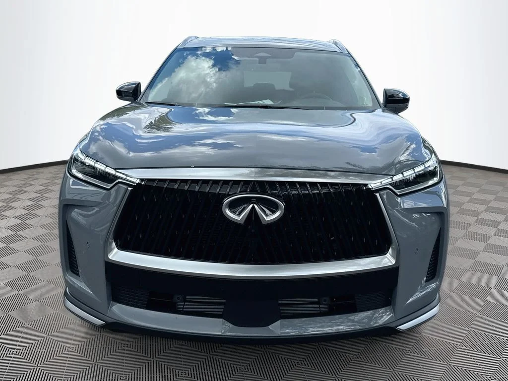 New 2027 Gray INFINITI LUXE image 2