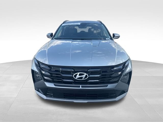 Used 2025 Silver Hyundai SEL Convenience image 8