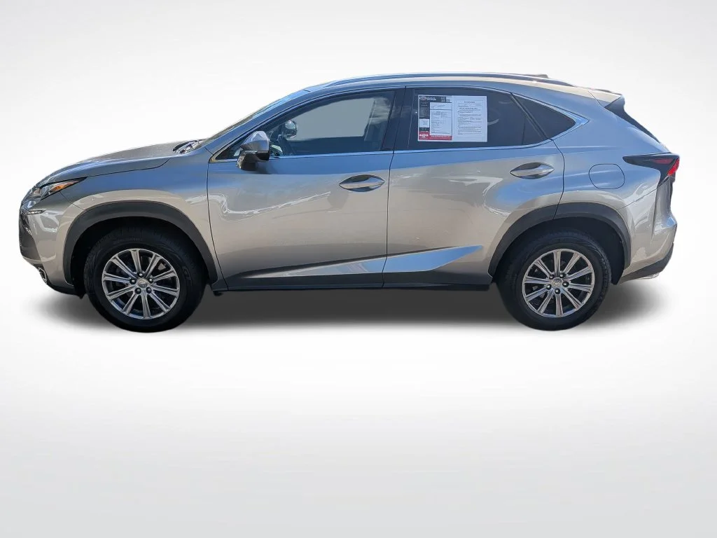Used 2016 Silver Lexus 200t image 7
