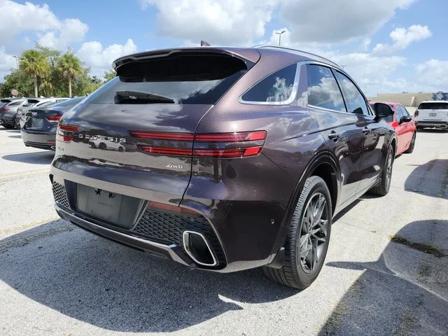 Used 2022 Red Genesis 2.5T image 8