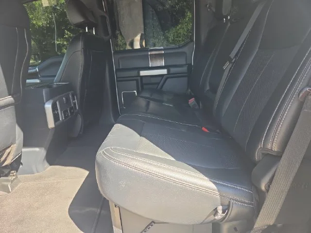 Used 2022 White Ford Lariat image 34