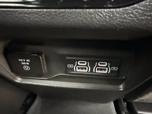 Used 2023 Black Jeep Altitude X image 16