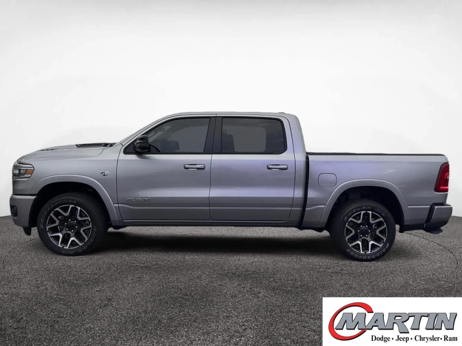 New 2026 Billet Silver Metallic Clear-Coat Exterior Paint RAM Laramie image 2