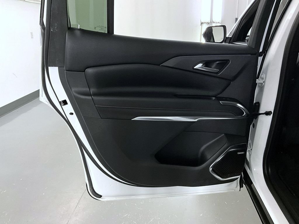 Used 2024 White Chevrolet RS image 21