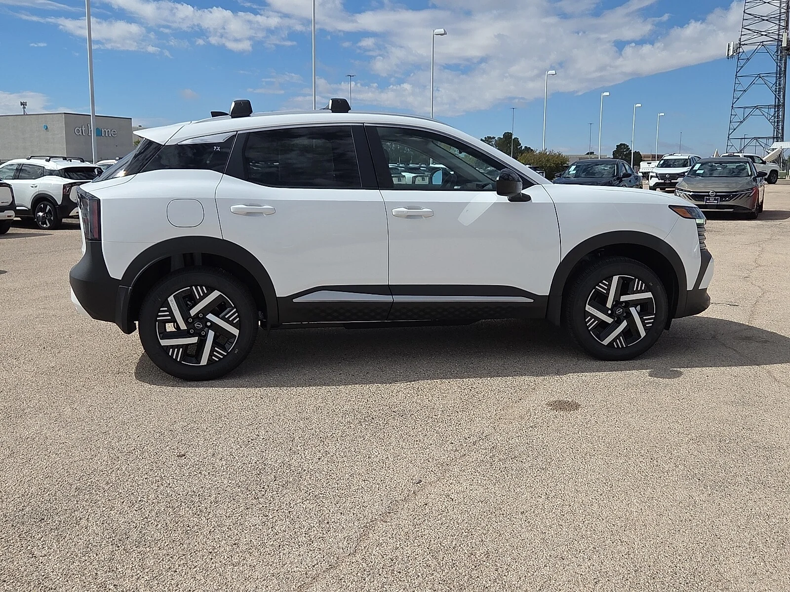 New 2027 QM1 Fresh Powd Nissan SV Front-Wheel Drive image 5