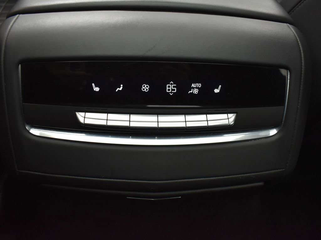 2022 CADILLAC ESCALADE - Image 33