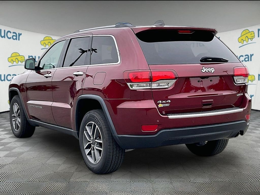 Used 2022 Velvet Red Pearlcoat Jeep Limited image 4