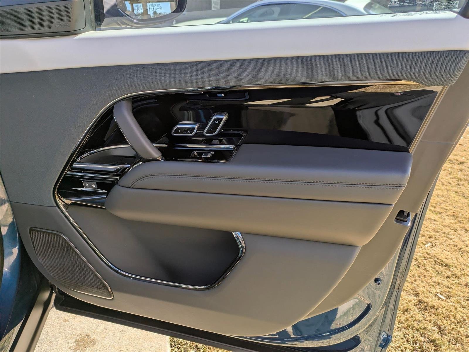 2026 Land Rover Range Rover Sport SV - Photo 32