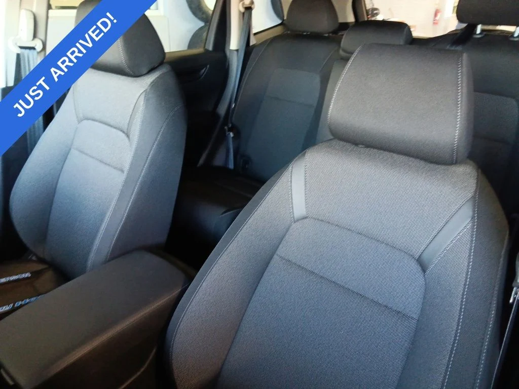 2026 Honda CR-V LX - Photo 6