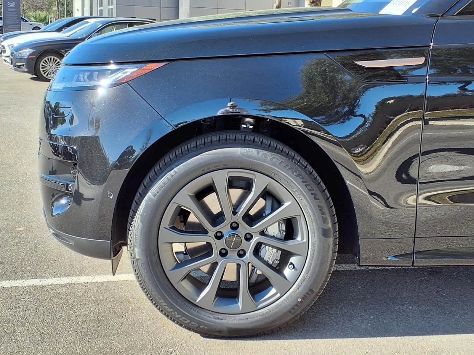 2026 Land Rover Range Rover Sport SE - Photo 7