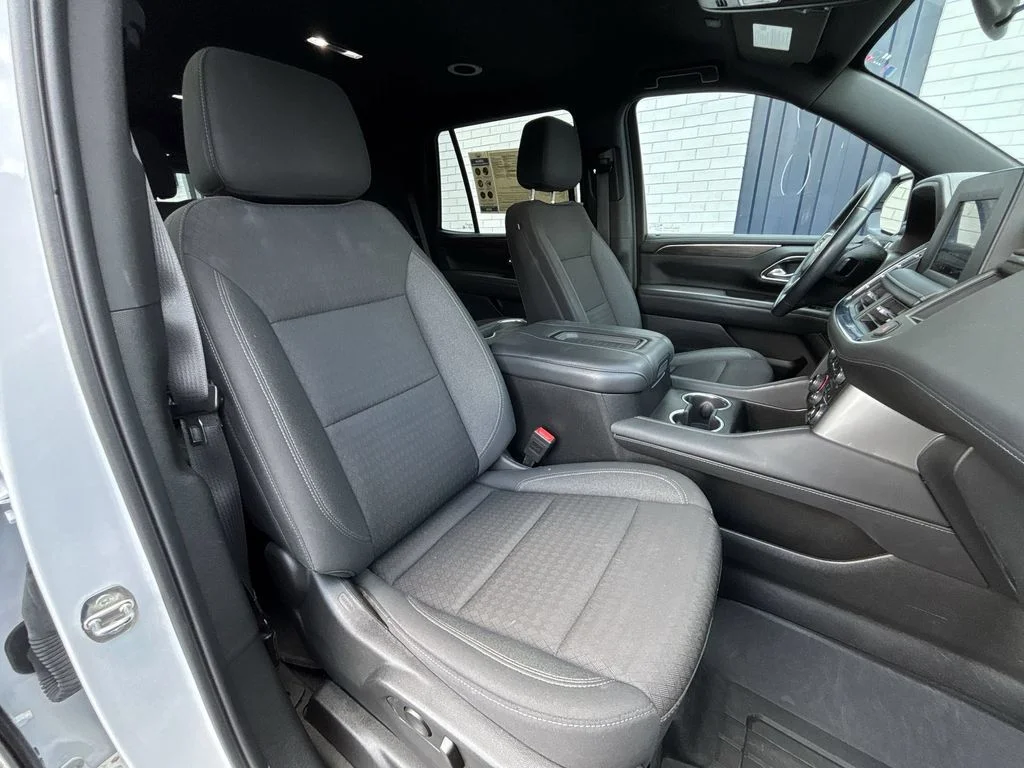 Used 2024 White Chevrolet LS image 27