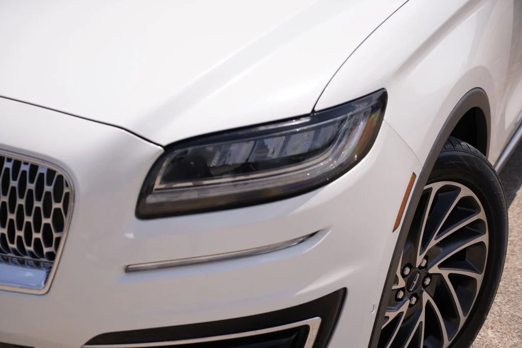 Used 2020 White Lincoln Reserve image 2