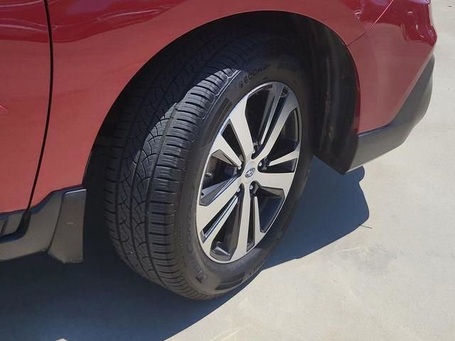 Used 2018 Red Subaru 2.5i image 5