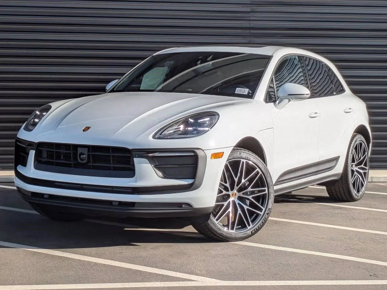 Certified Pre-Owned 2026 Porsche Macan AWD 4D Sport Utility