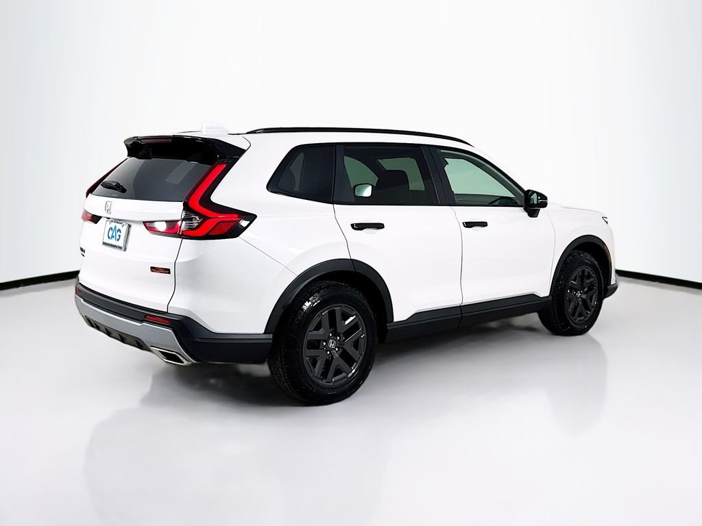 Certified Used 2026 Platinum Honda TrailSport image 8