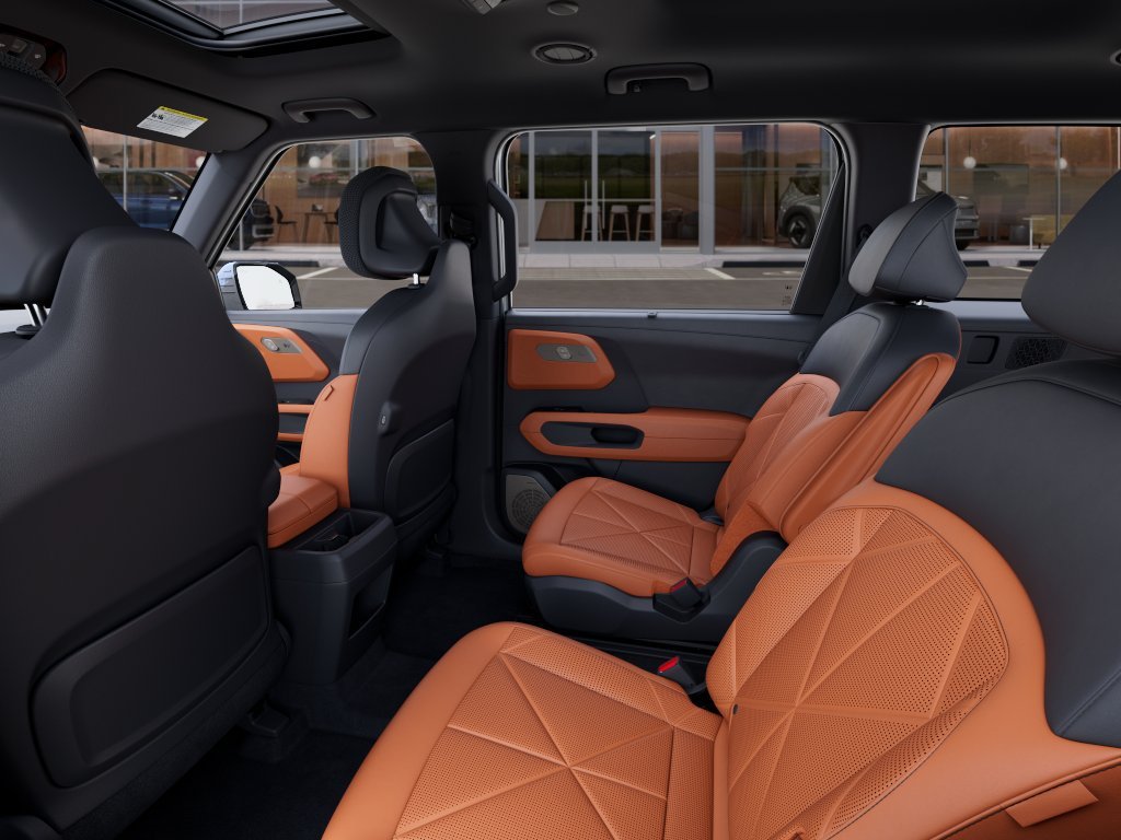 New 2027 GLACIAL WHT PRL Kia SX image 18