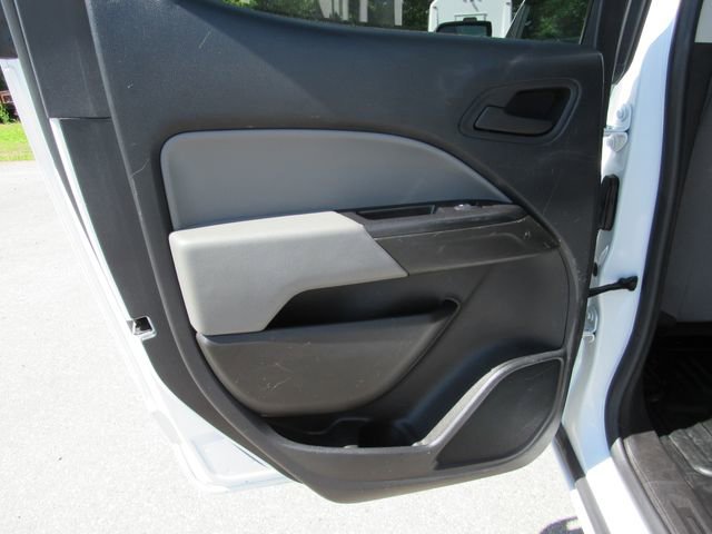 Used 2022 Summit White Chevrolet WT image 22