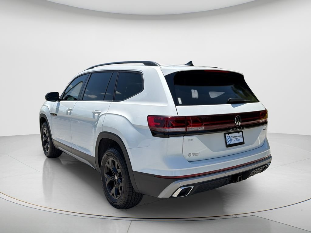 New 2026 Opal White Pearl Volkswagen 2.0T Peak Edition image 6