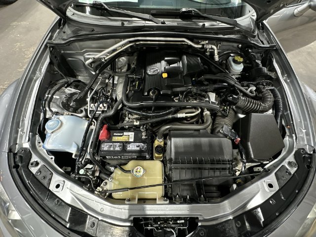 Used 2012 Liquid Silver Metallic Mazda PRHT Grand Touring image 22