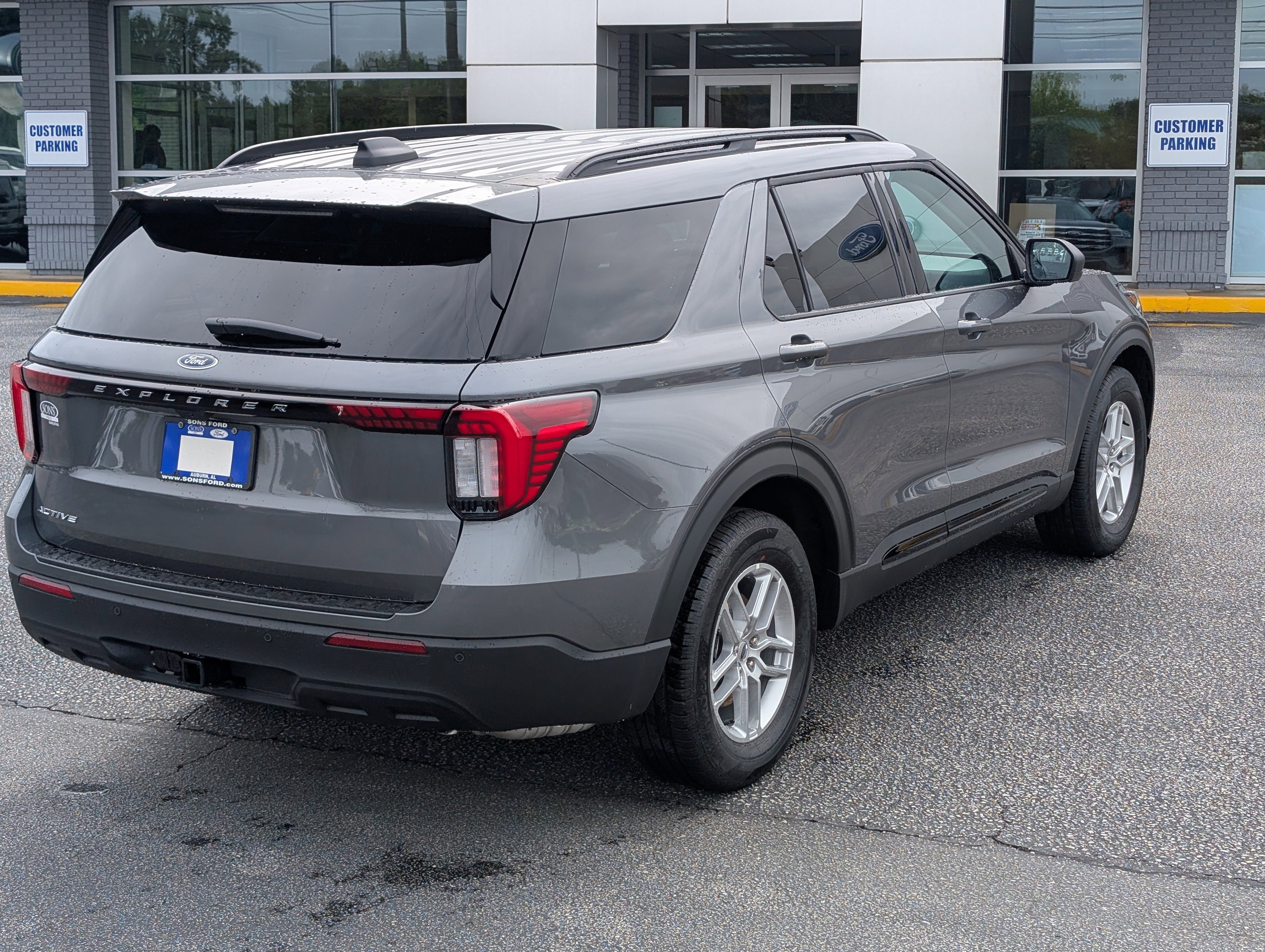 New 2026 Carbonized Gray Metallic FORD Active image 9