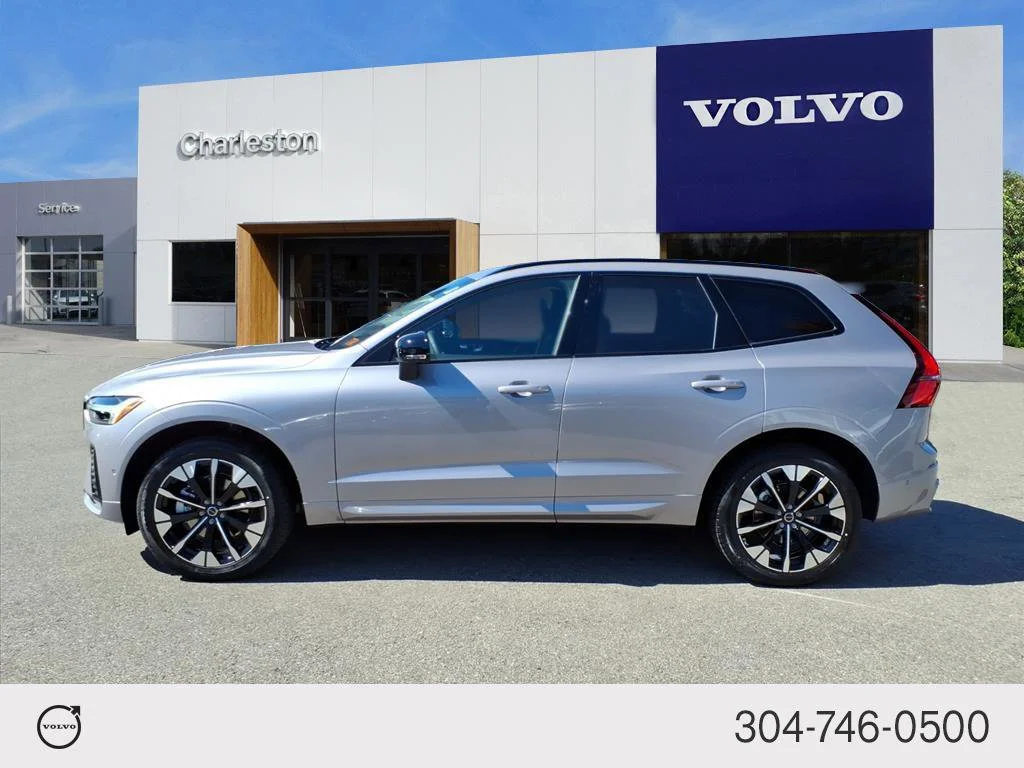 2026 Volvo XC60 Plus - Photo 6