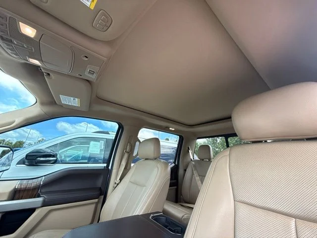 Used 2018 White Platinum Clearcoat Metallic Ford Lariat image 14
