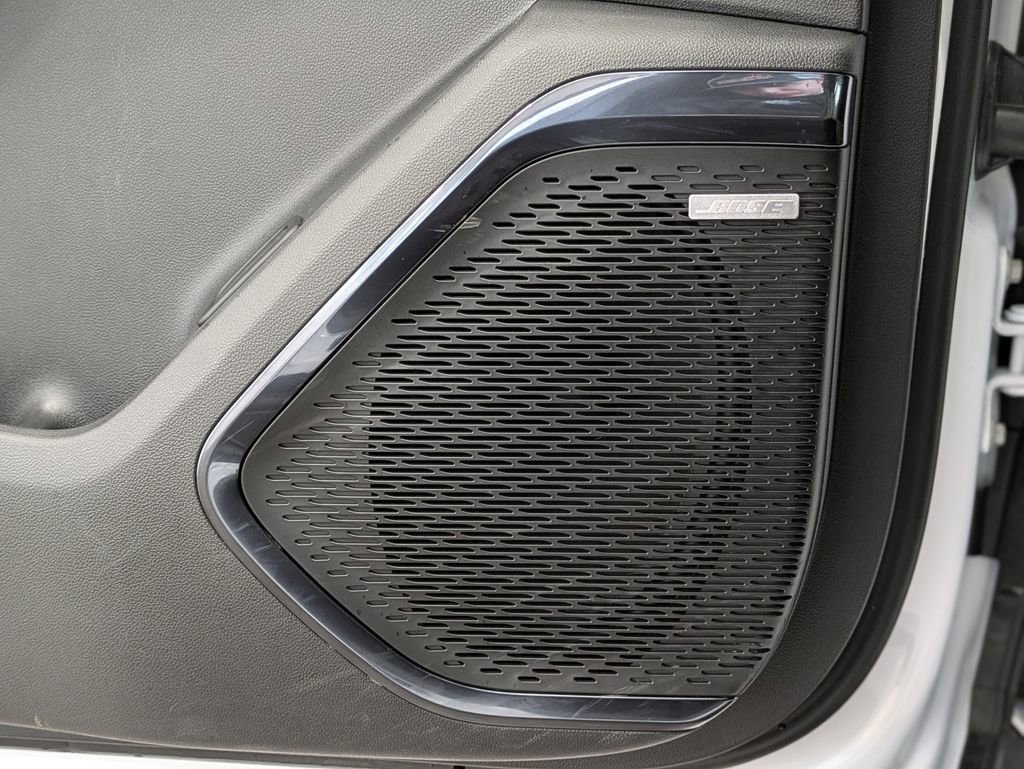 2026 GMC Acadia AT4 - Photo 19