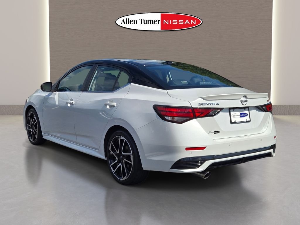 Used 2025 White Nissan SR image 7