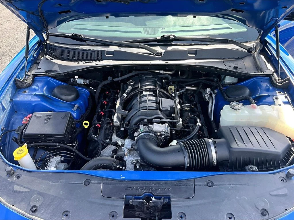 Used 2020 Blue Dodge Police image 9
