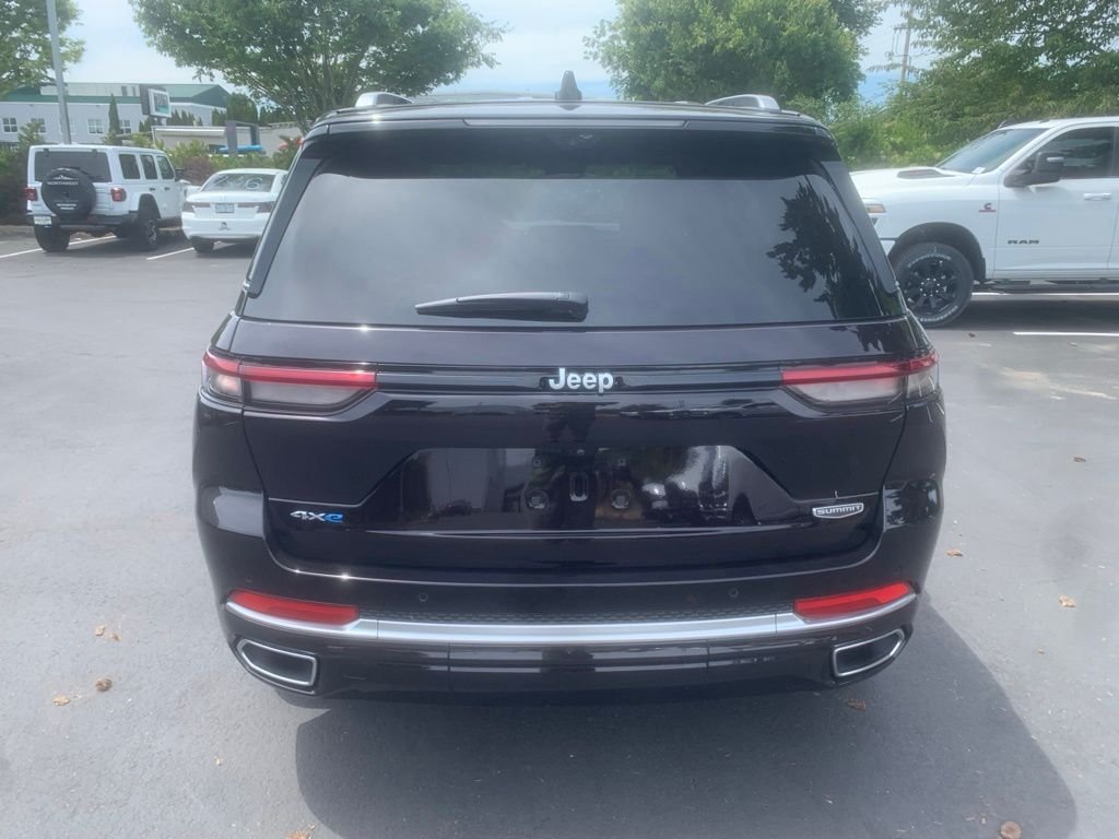 Used 2022 Brown Jeep Summit 4xe image 3